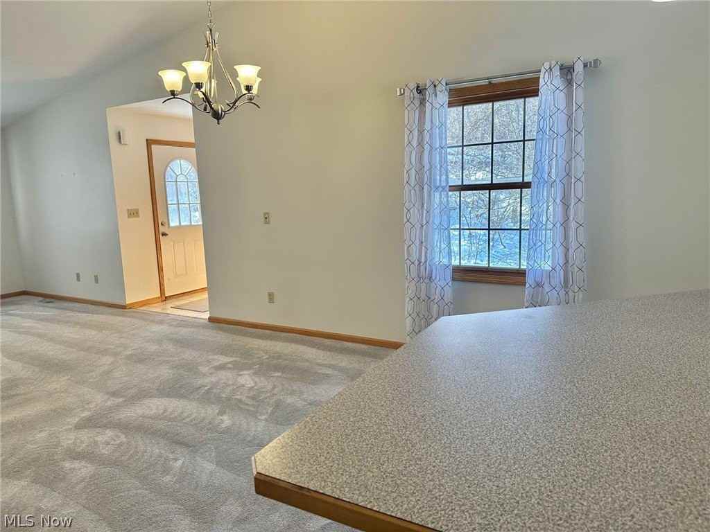 1651 Discovery Rd - Photo 3 of 13