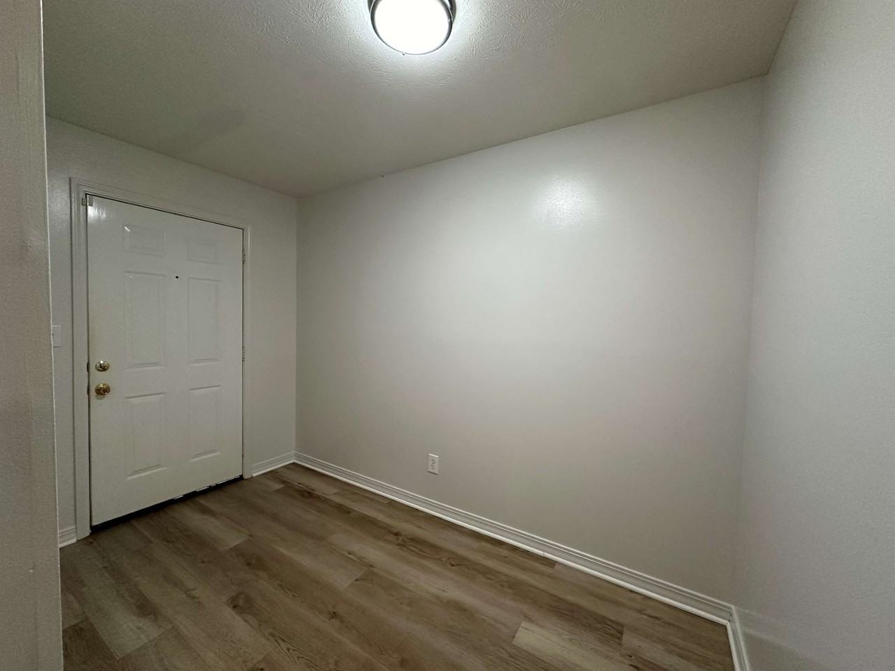 18007 Eastgate Dr #A - Photo 7 of 7