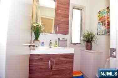 68 Prospect Ter - Photo 7 of 28