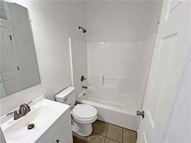 753 S Genois St - Photo 7 of 12