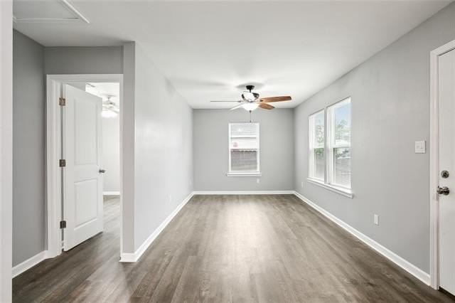 240 Clayton Dr - Photo 2 of 10