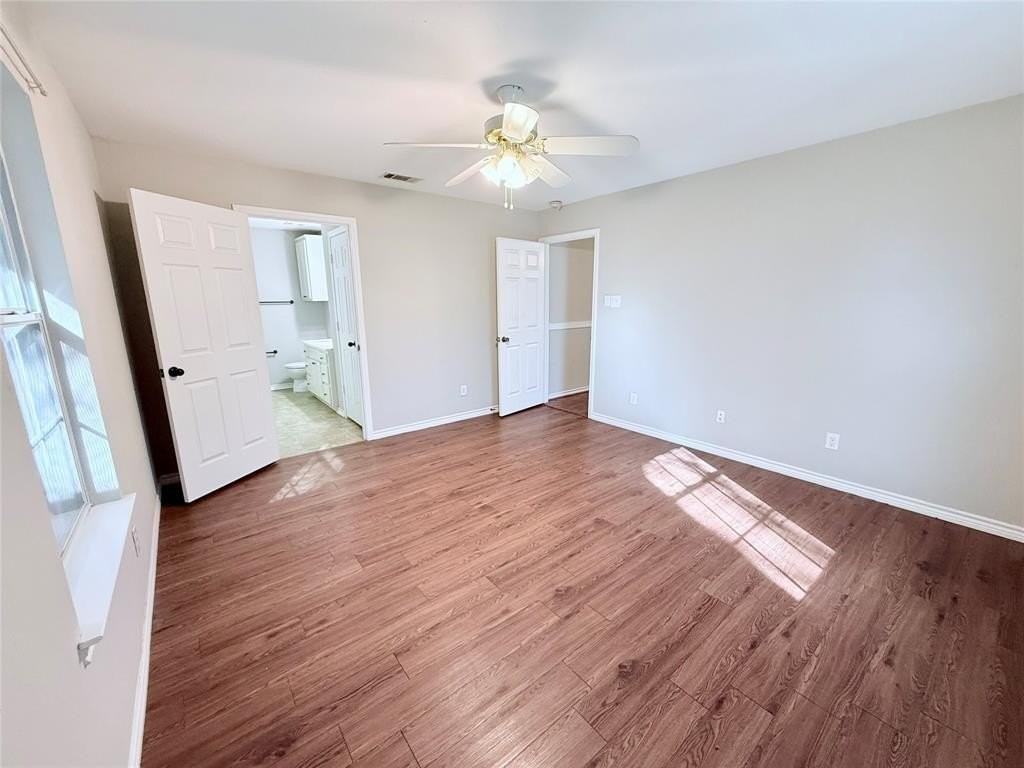 1402 S Montgomery St - Photo 4 of 13