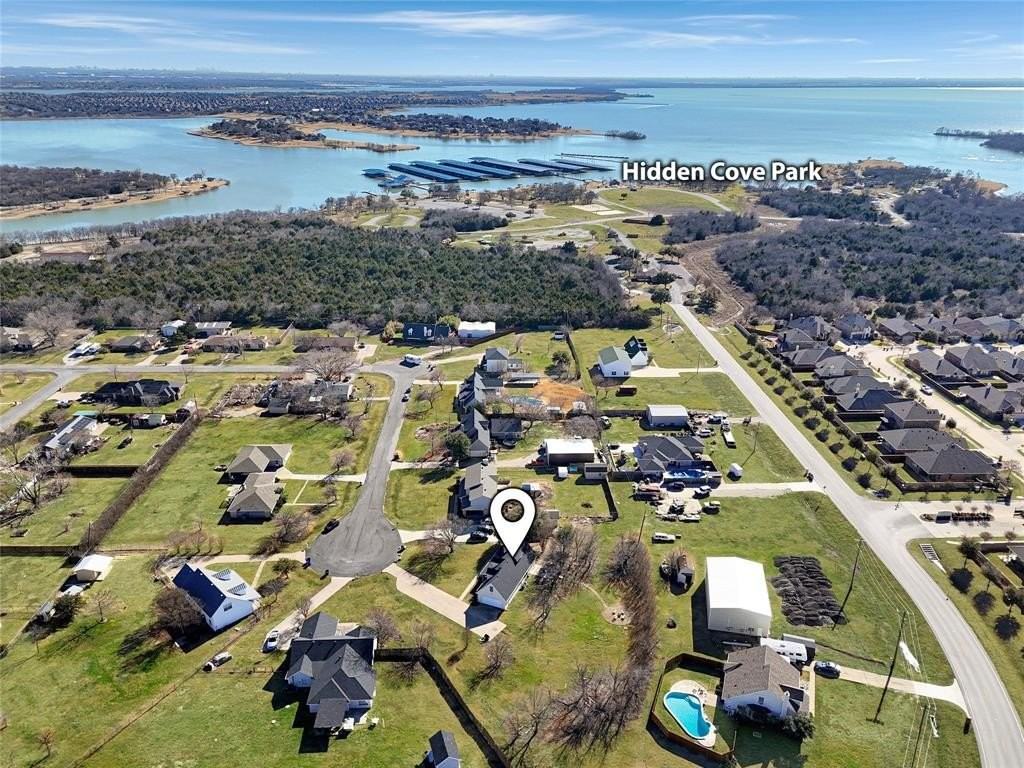 20074 Saratoga Trl - Photo 2 of 40