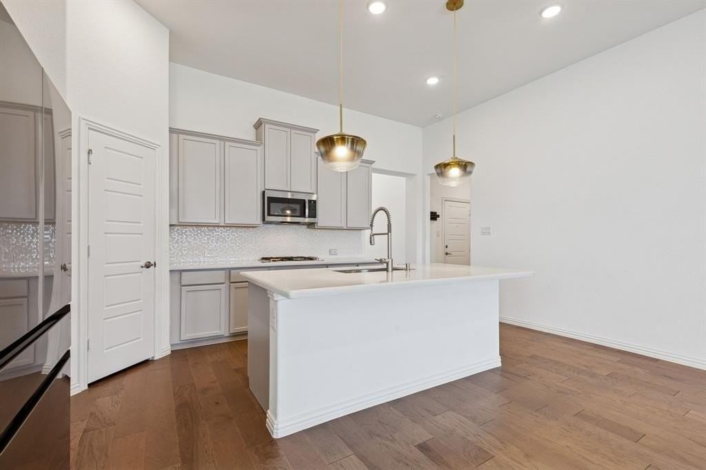 2811 Grand Lookout Ln - Photo 7 of 34