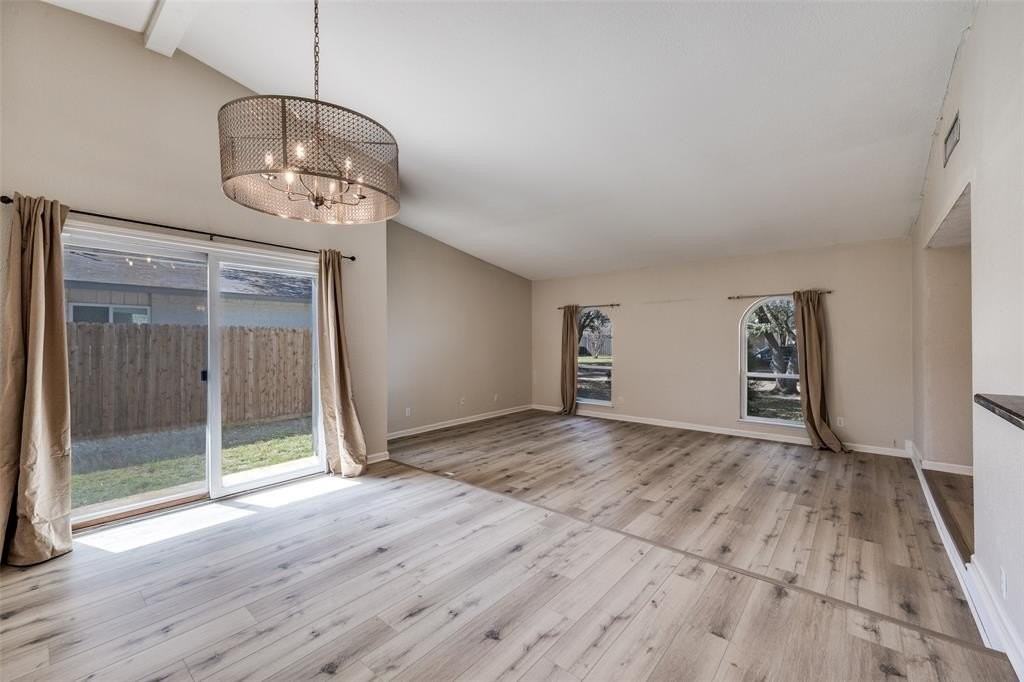 5000 Goodwin Dr - Photo 4 of 16