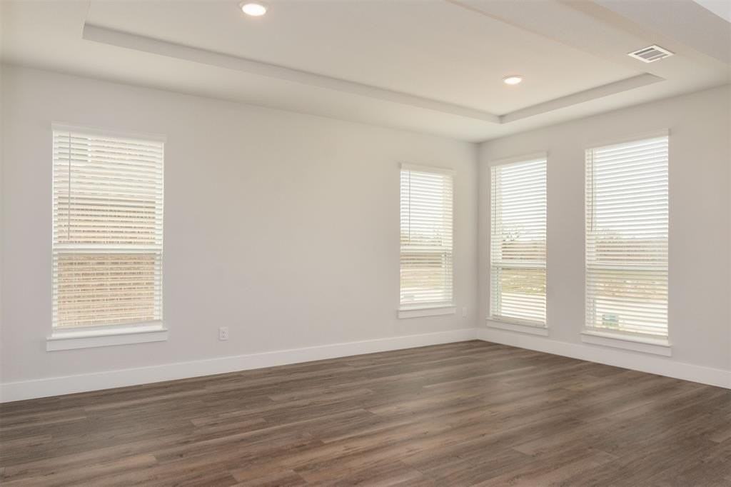 1609 Whisperwood Way - Photo 6 of 39