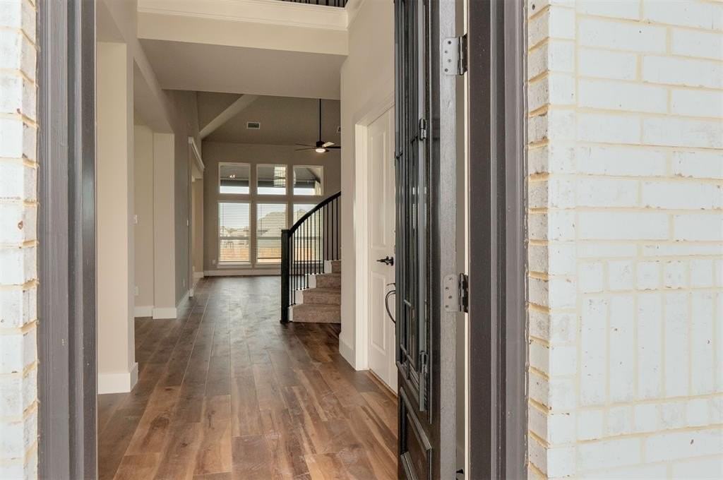 1817 Hidden Creek Dr - Photo 4 of 40