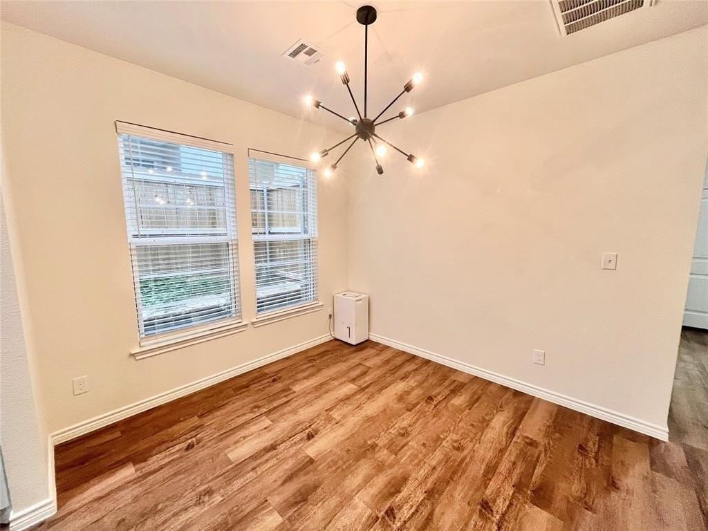 2901 S Scullin Ave - Photo 4 of 14