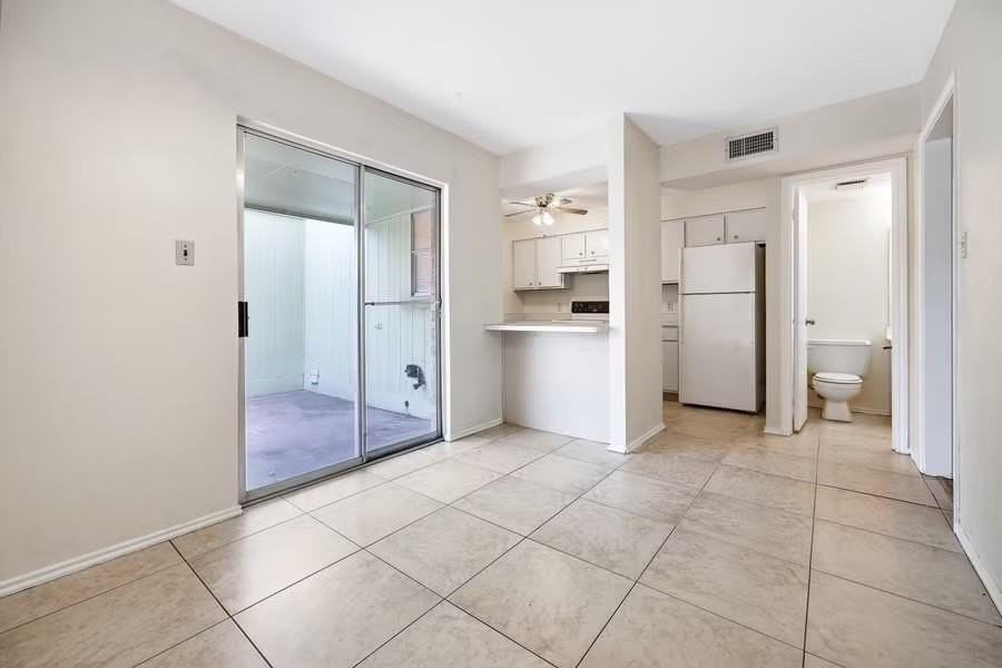 4509 Altamesa Blvd #4511 - Photo 6 of 18