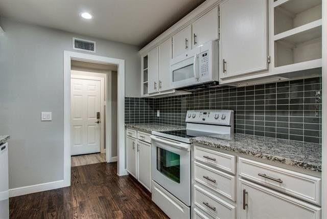 514 Hunters Glen St - Photo 7 of 24