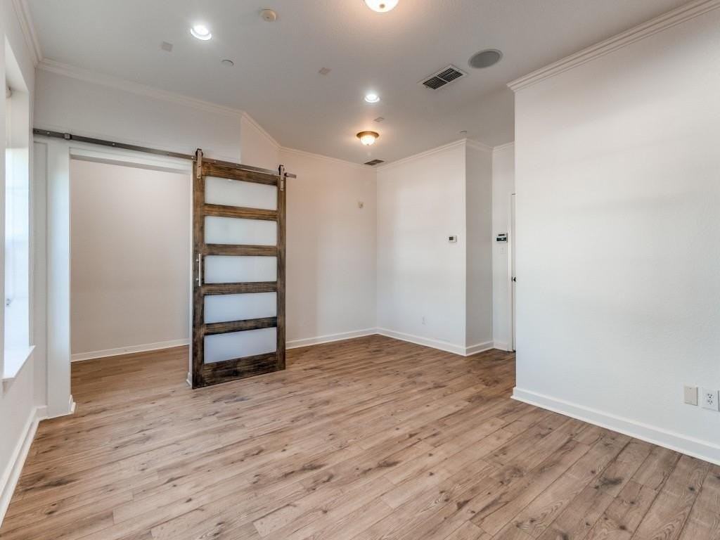 3942 Sugar Tree Way - Photo 3 of 27