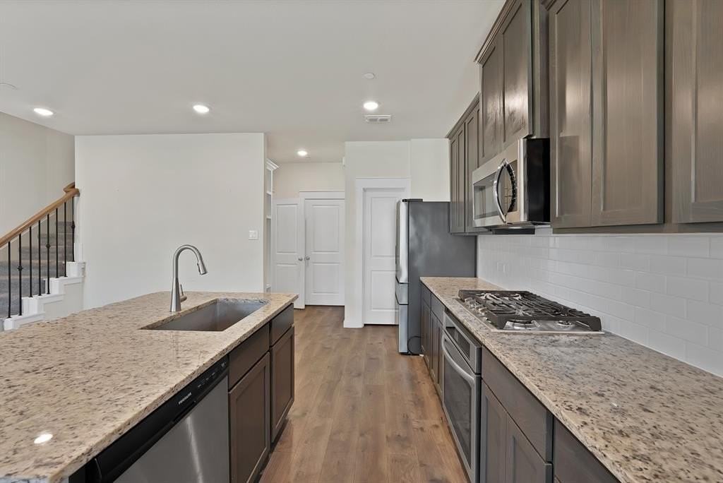 6610 Baritone Ct - Photo 3 of 30