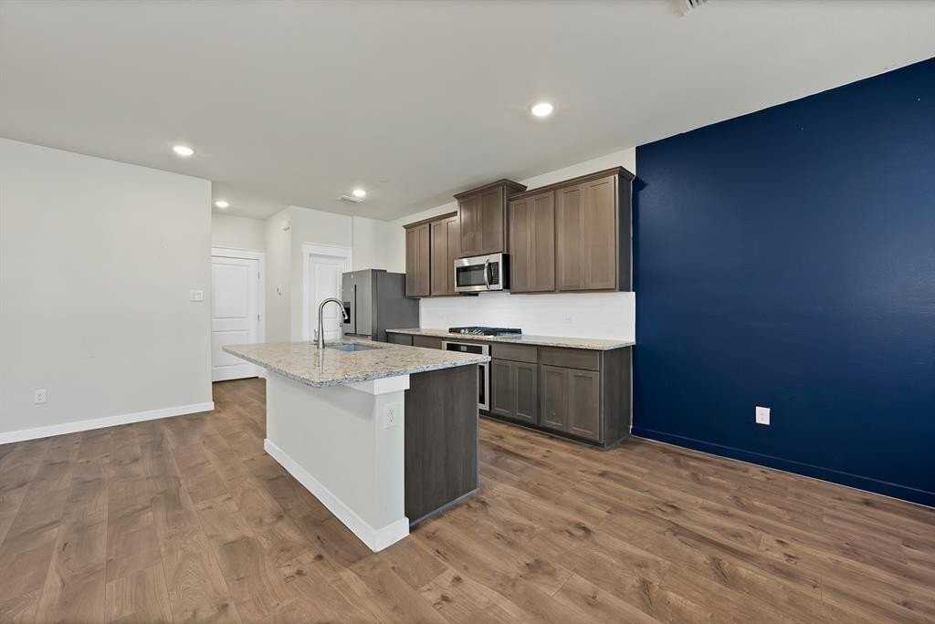 6610 Baritone Ct - Photo 6 of 30