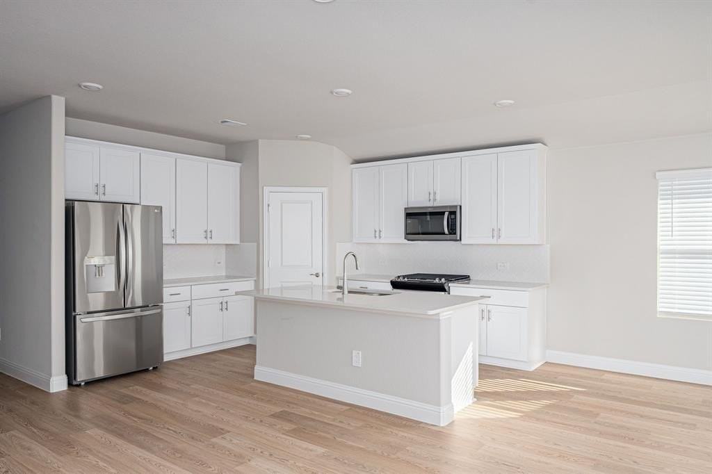 1328 Sunbeam Cv - Photo 3 of 25