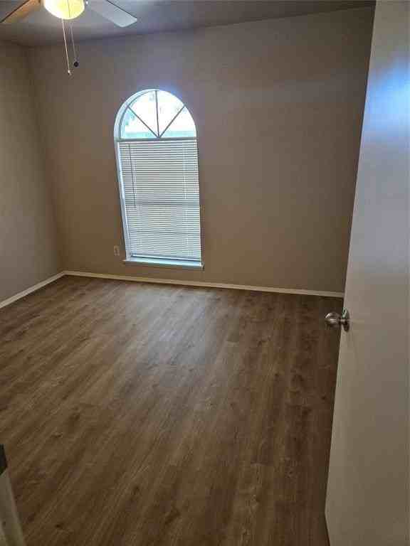 4426 Mayflower Dr - Photo 7 of 8