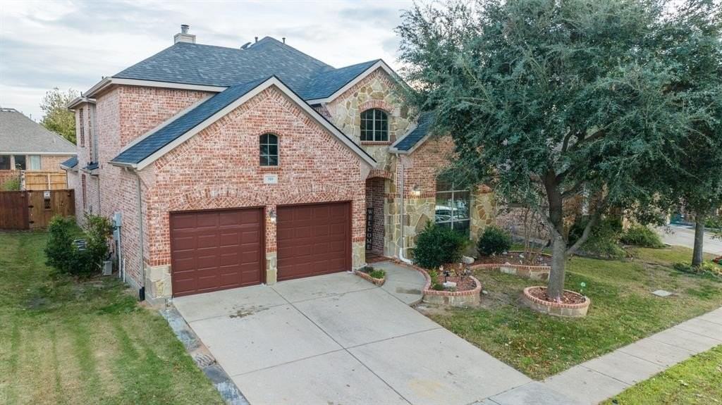 310 Cox Dr - Photo 3 of 36