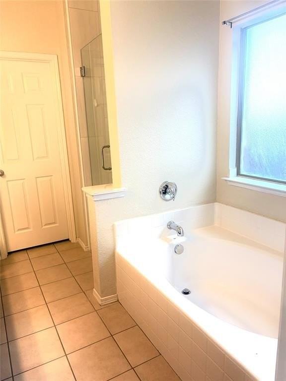 9044 Golden Sunset Trl - Photo 7 of 24