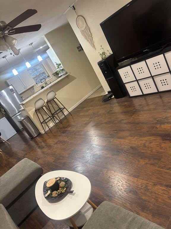 1477 Woodland Dr - Photo 5 of 20