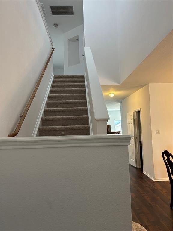 6546 Portside Ridge Ln - Photo 7 of 35