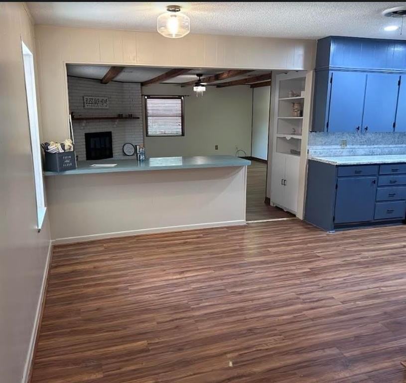 1510 Hulme St - Photo 5 of 22