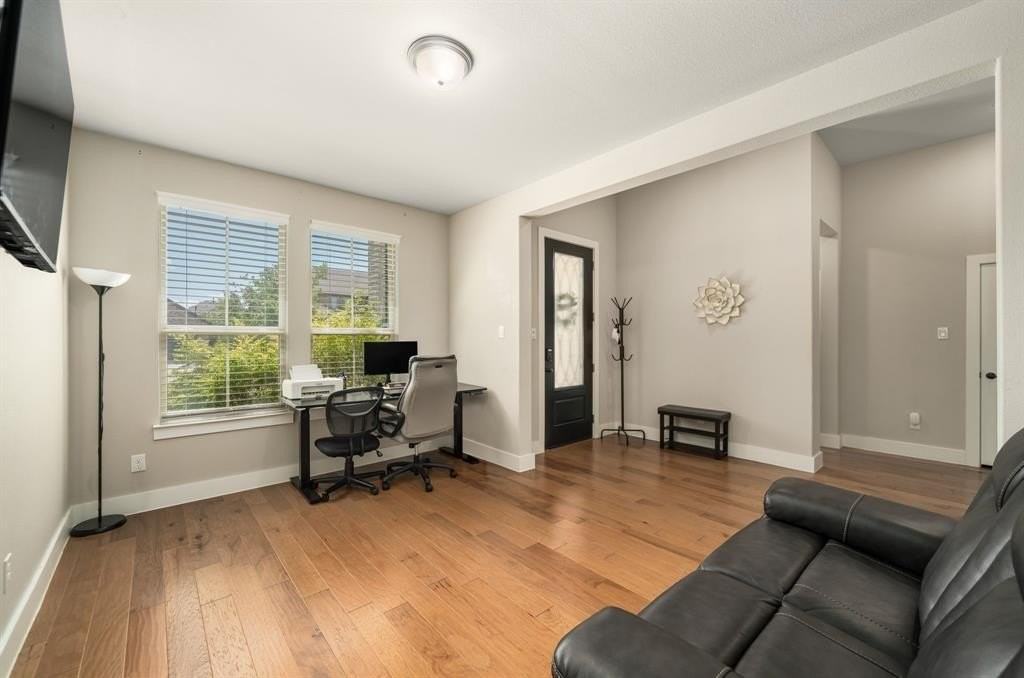 3621 Platte River Trl - Photo 4 of 40