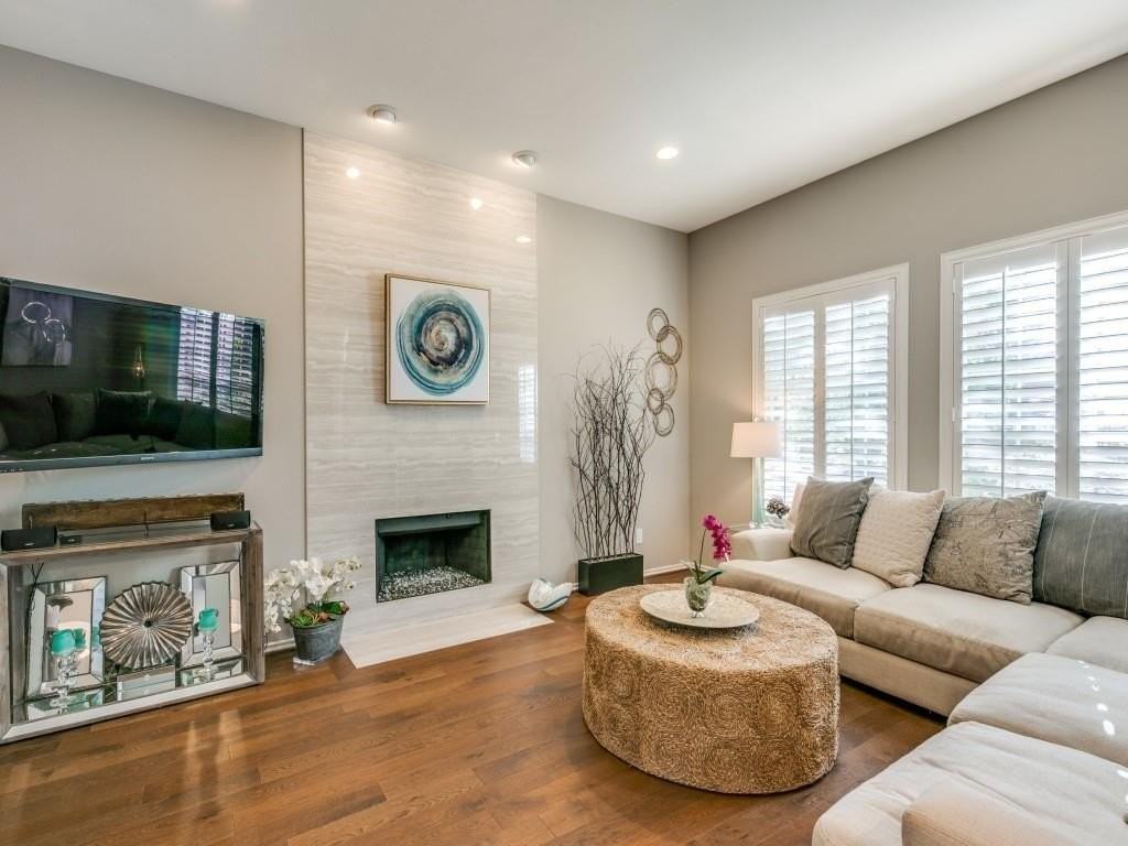 10805 Stone Canyon Rd - Photo 3 of 19