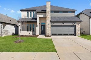 featured image of 2012 Edgewater St