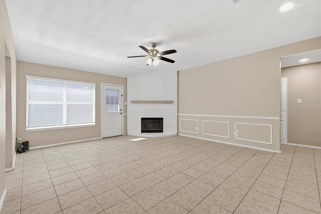 7733 Liz Ln - Photo 5 of 27