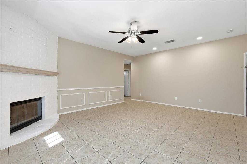 7733 Liz Ln - Photo 7 of 27