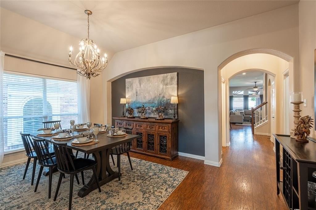 10196 Ferry Farm Ln - Photo 7 of 37