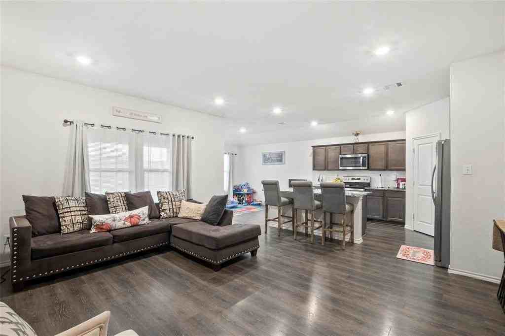 151 Seabiscuit Dr - Photo 7 of 40