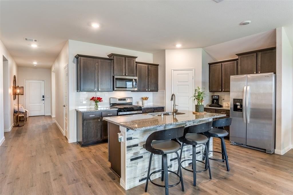 7216 Raynor Pl - Photo 7 of 24