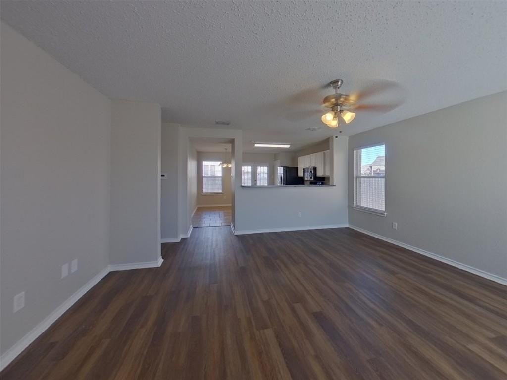 4604 Palm Ridge Dr - Photo 3 of 16