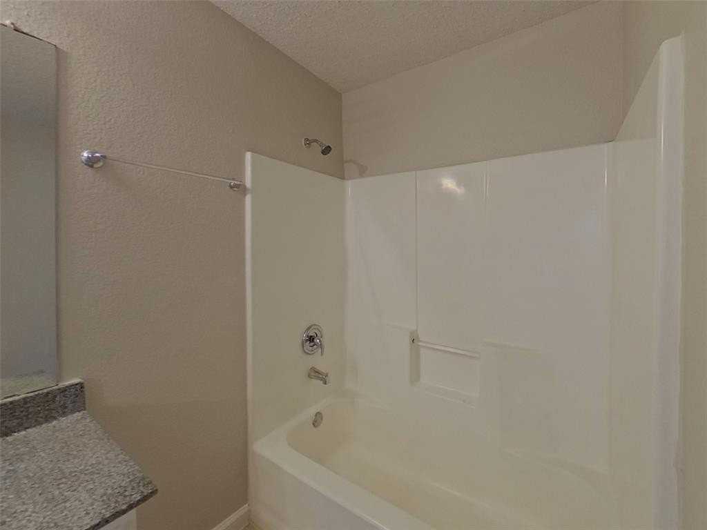 4604 Palm Ridge Dr - Photo 7 of 16