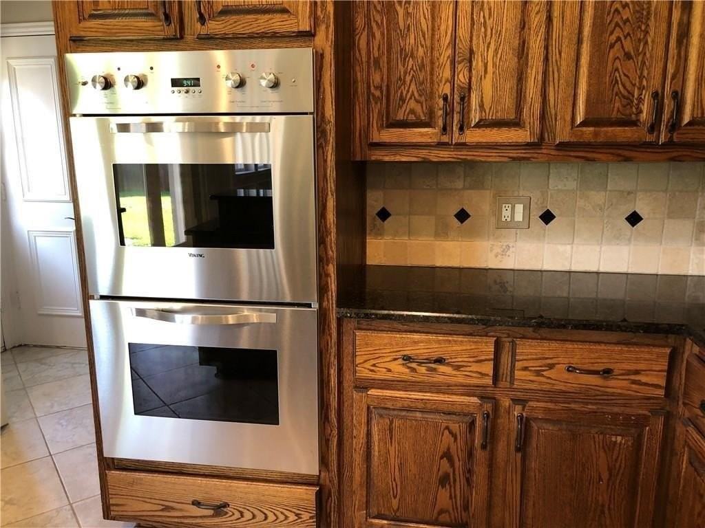 3112 Kingston Dr - Photo 3 of 26