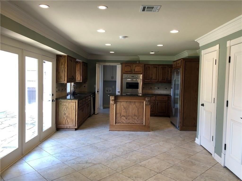 3112 Kingston Dr - Photo 6 of 26