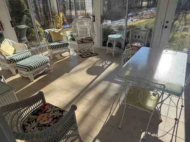 18 Wildwood Dr - Photo 7 of 15