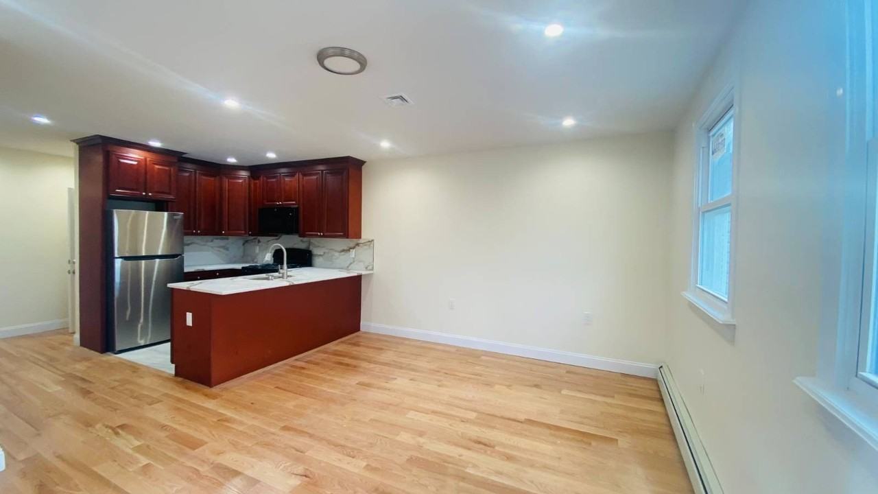 37th Street & 23rd Ave - Photo 4 of 13