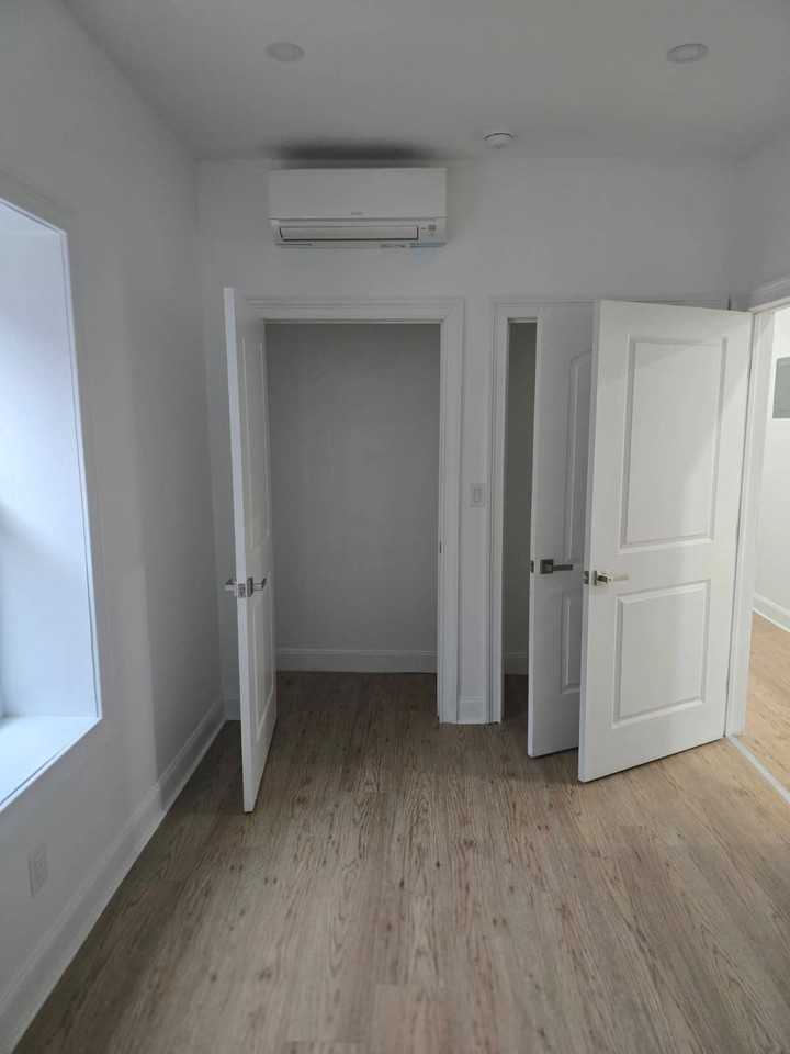 2050 Strauss St #2 - Photo 4 of 11