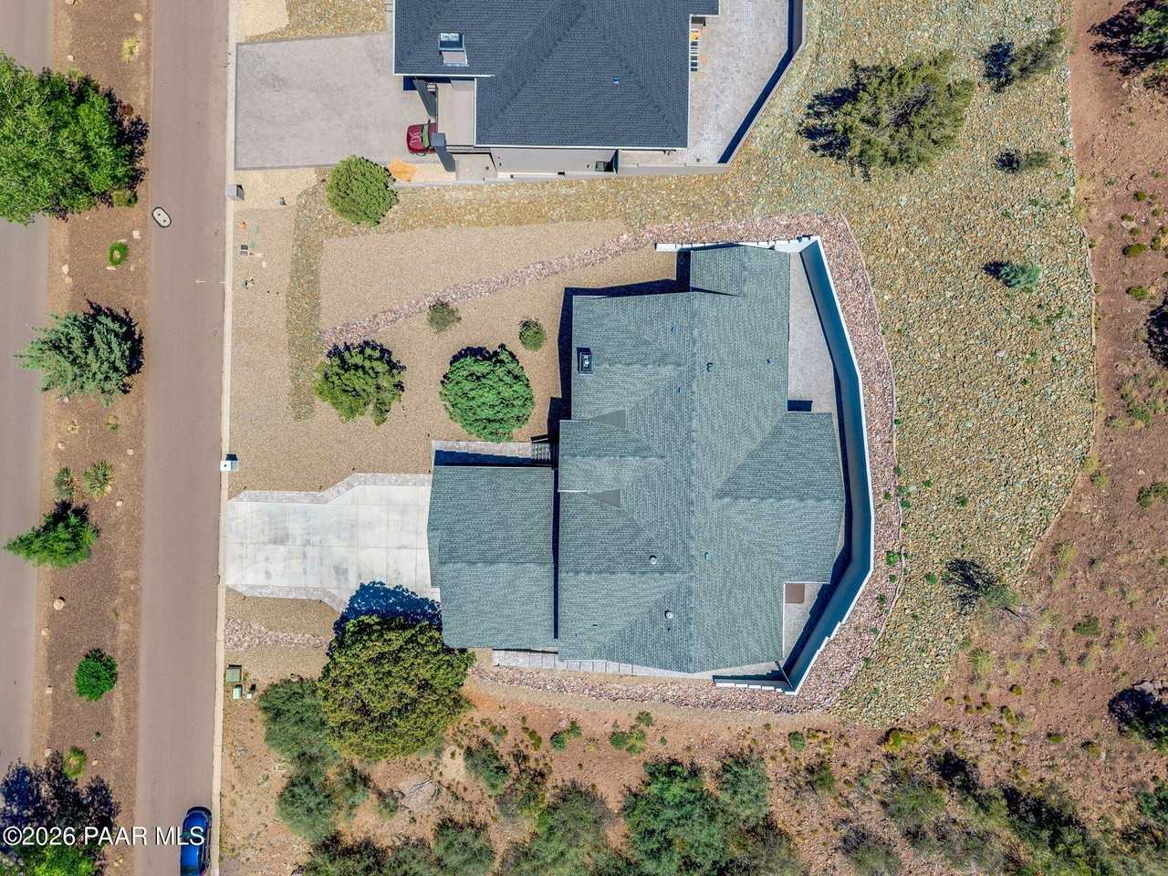 1020 Sunrise Blvd - Photo 7 of 46