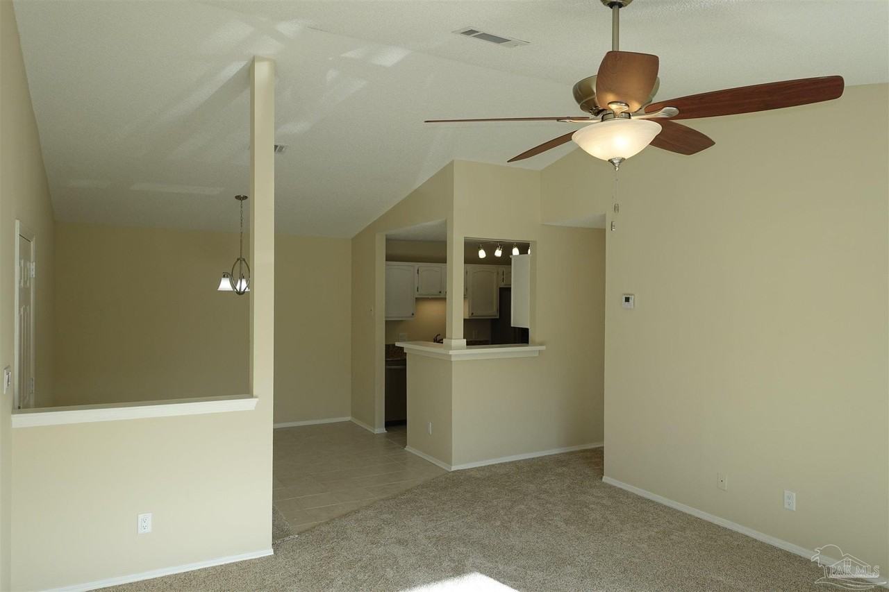 2299 Scenic Hwy Apt R6 - Photo 5 of 30