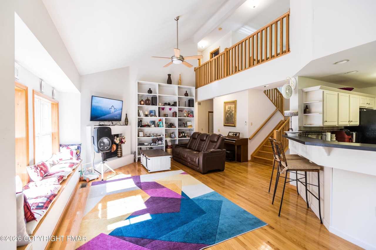 9 Adventure Dr - Photo 3 of 21