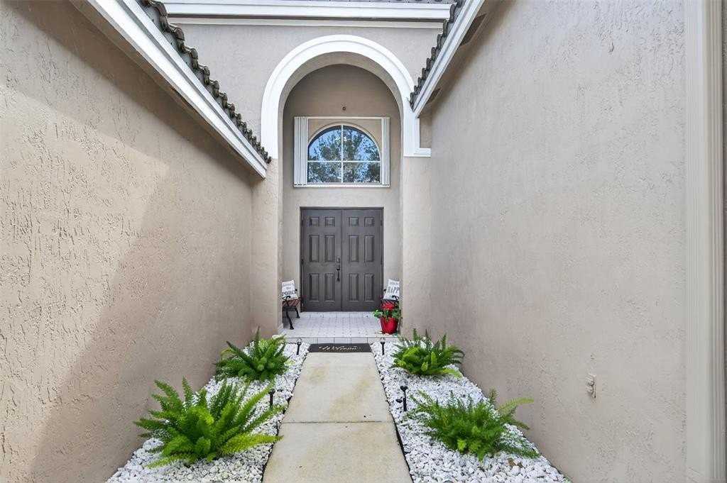 1005 Cedar Falls Dr - Photo 2 of 29