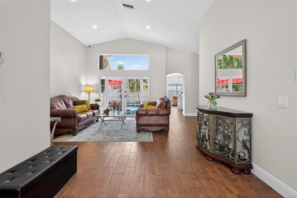 1005 Cedar Falls Dr - Photo 5 of 29