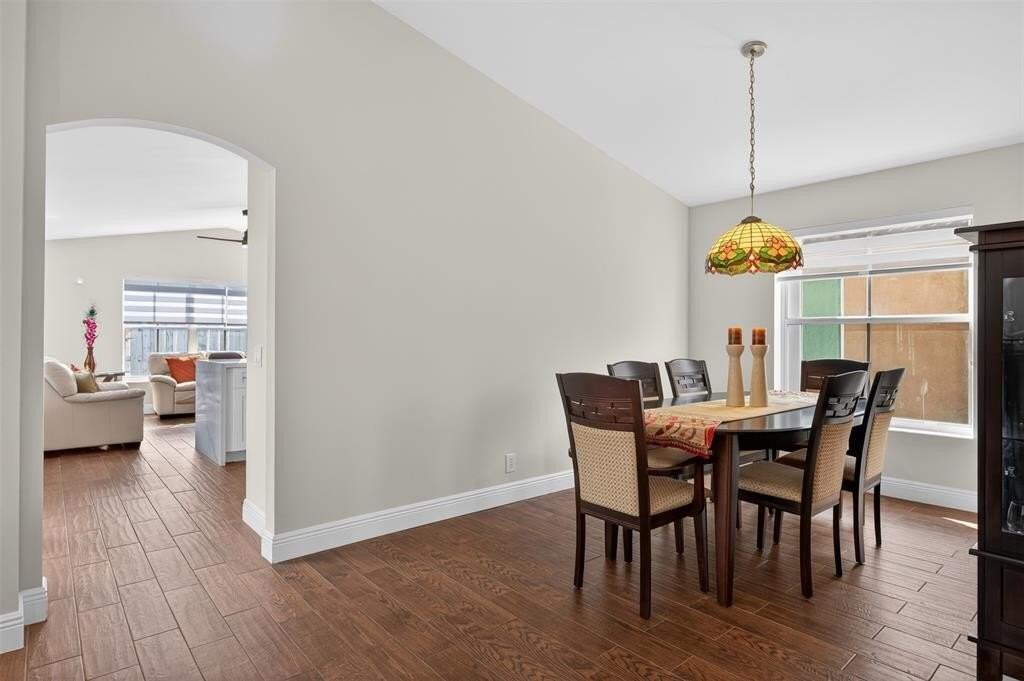 1005 Cedar Falls Dr - Photo 7 of 29