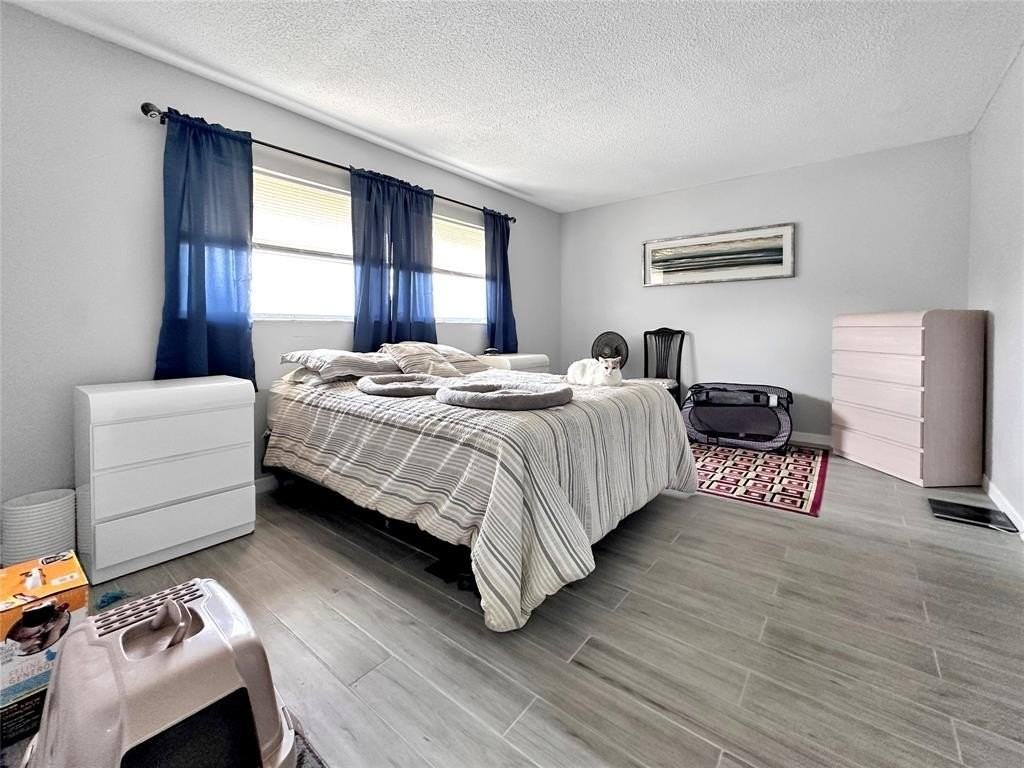 1005 Country Club Dr #404 - Photo 7 of 13