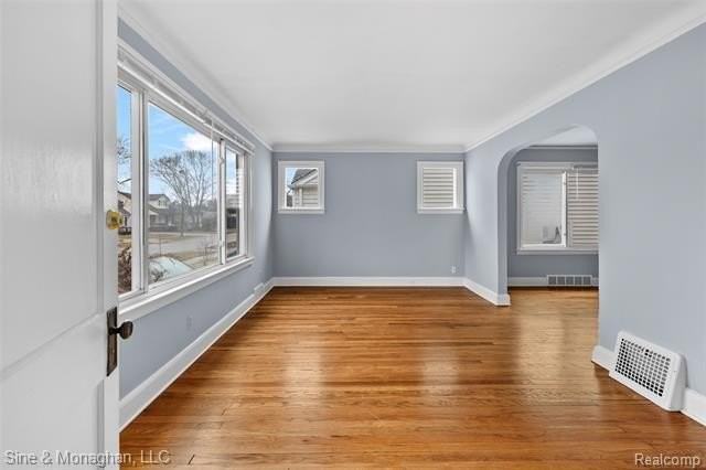 541 Jewell St - Photo 3 of 16