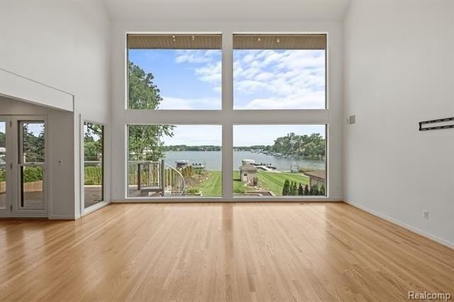 2380 Walnut Lake Rd - Photo 3 of 40