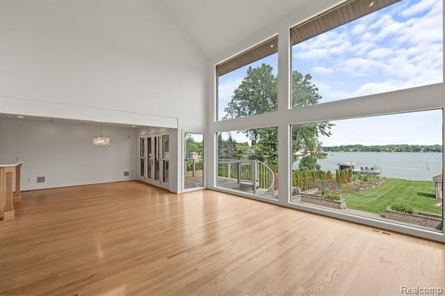 2380 Walnut Lake Rd - Photo 4 of 40