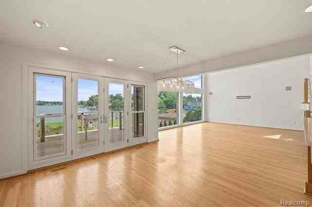 2380 Walnut Lake Rd - Photo 6 of 40